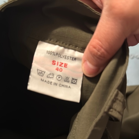 4 pairs of Men's Cargo Pants - Picture 5 of 5